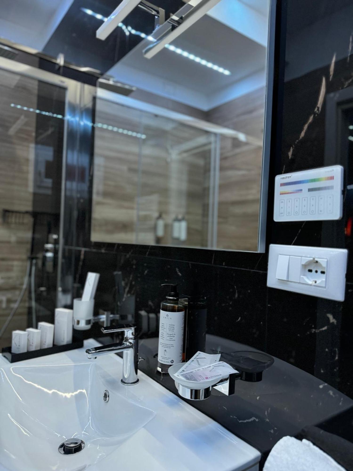 Le Suite Piazza Nuova Foggia Exteriör bild